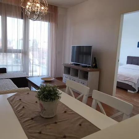 Ferienwohnung Nikluk Belgrad Exterior foto