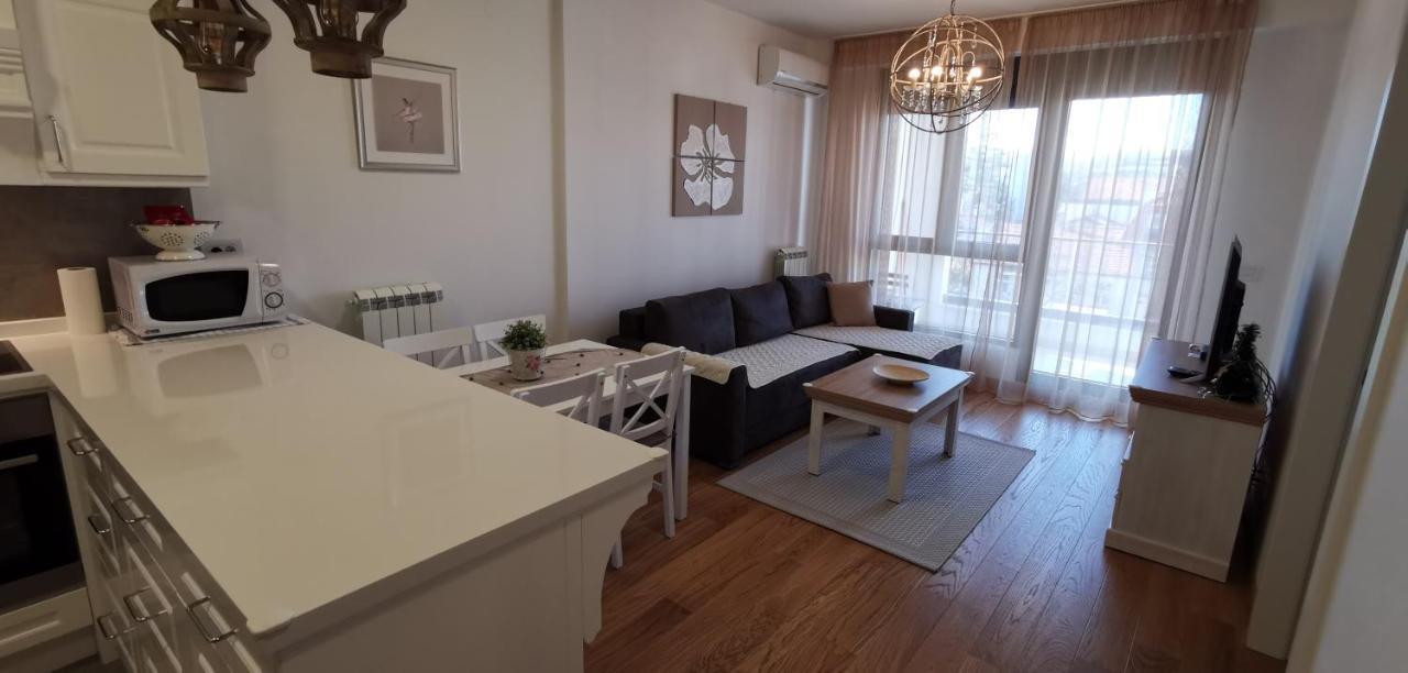 Nikluk Belgrado
